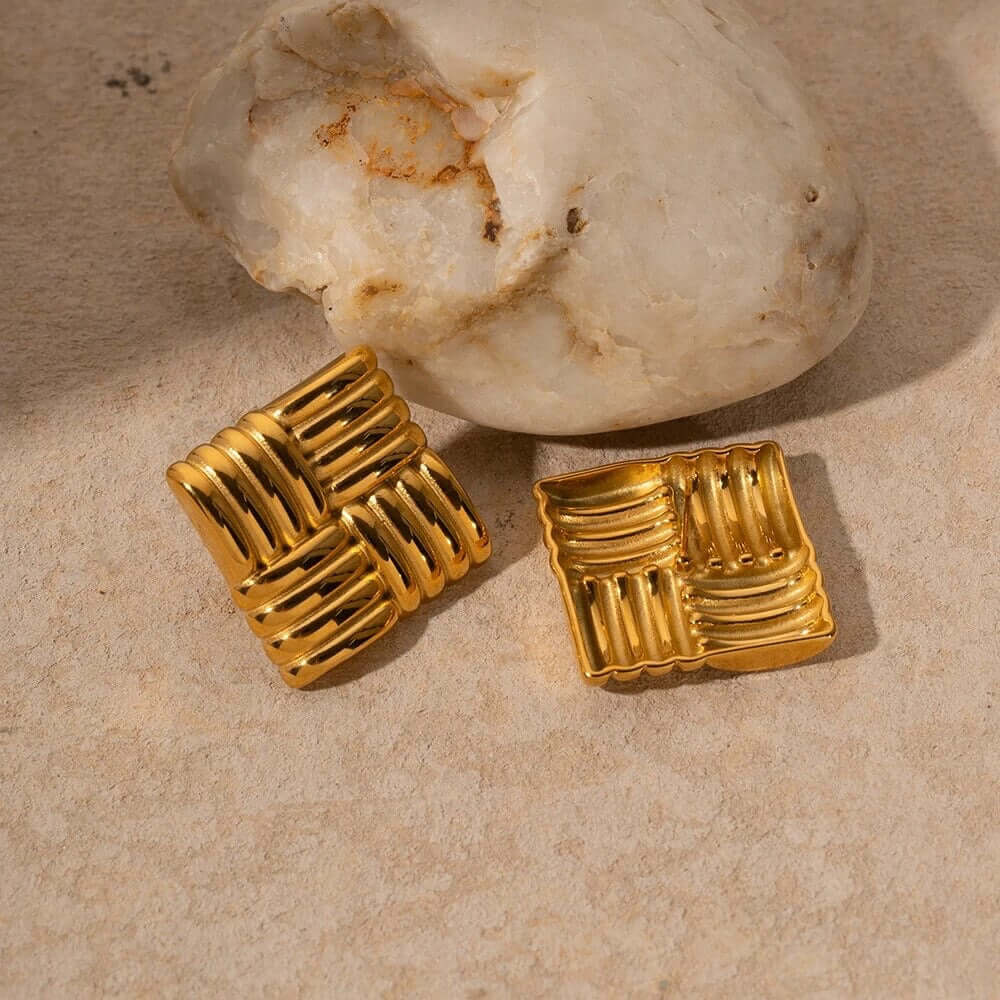 Vintage EARRINGS Folie à Trois