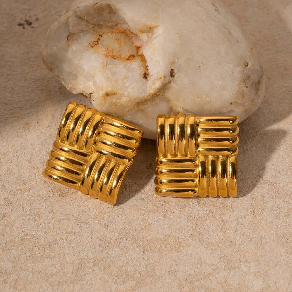 Vintage EARRINGS Folie à Trois
