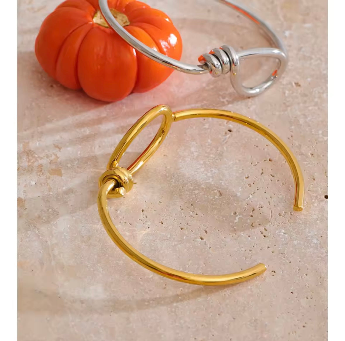 Neeve BRACELET