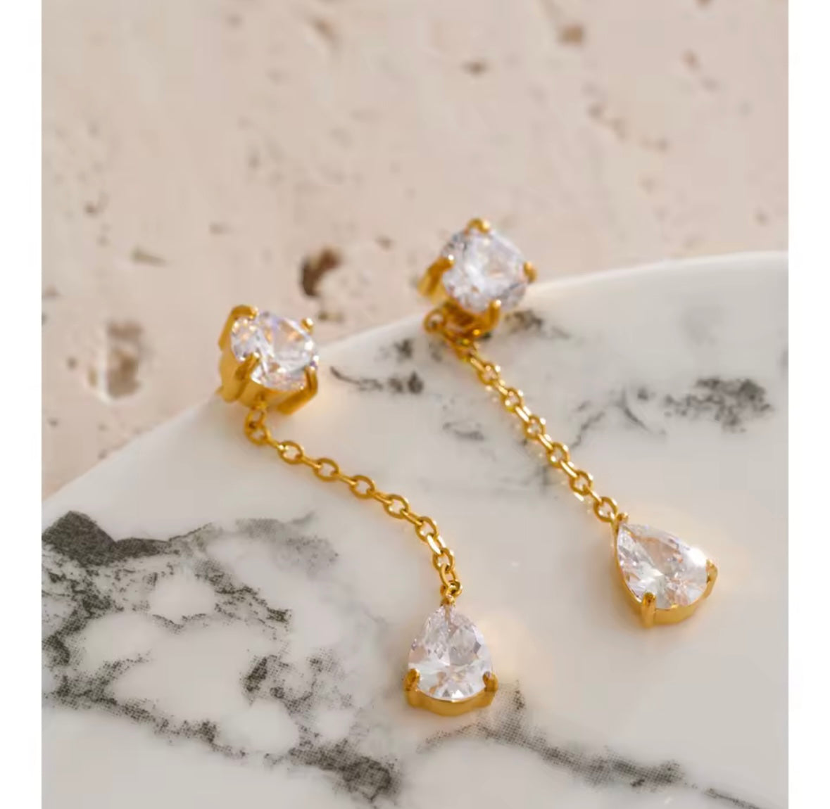 Agnes EARRINGS