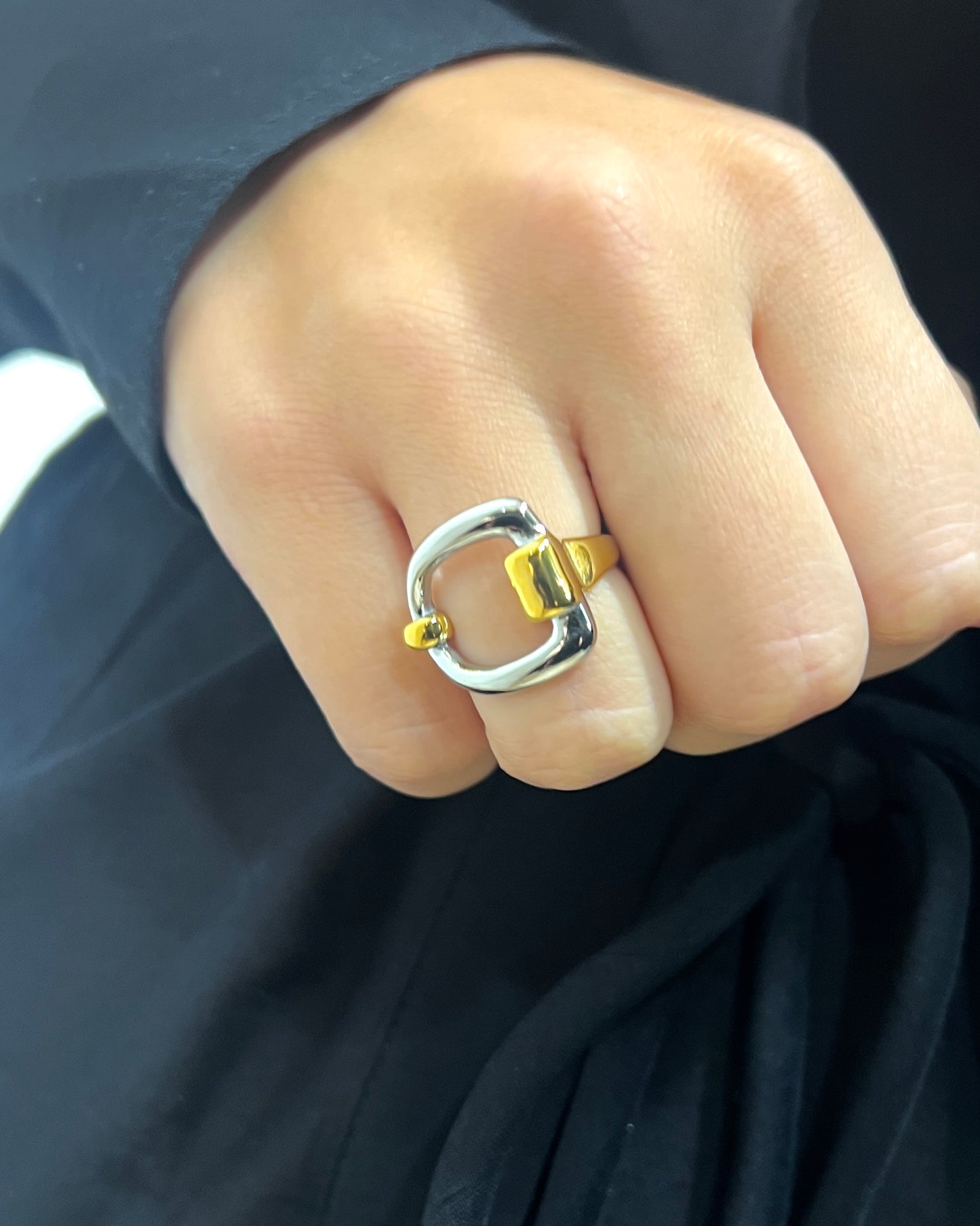 Cleo RING