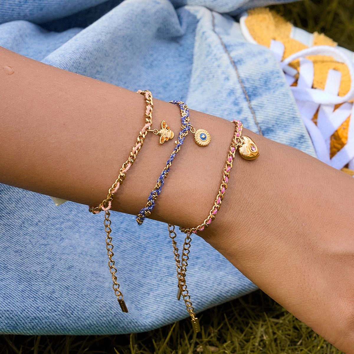 Attention ARMBAND