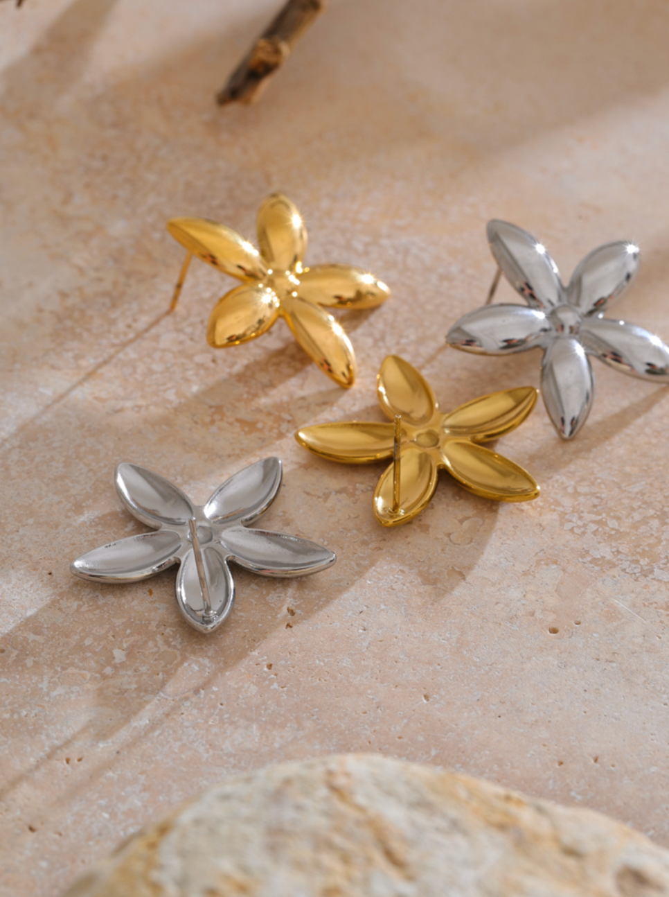 Flores EARRINGS