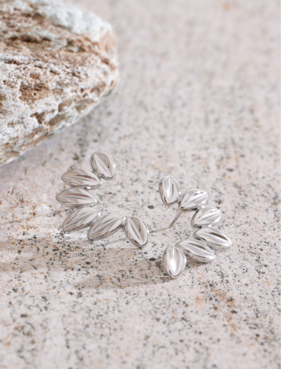 Mika EARRINGS