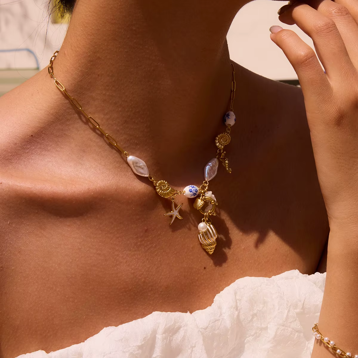 Luciana NECKLACE