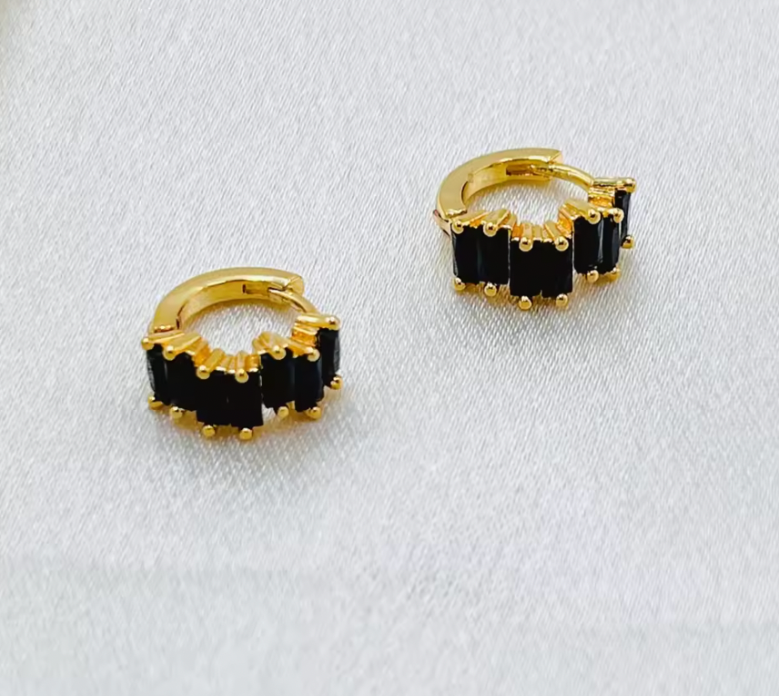 Celena EARRINGS