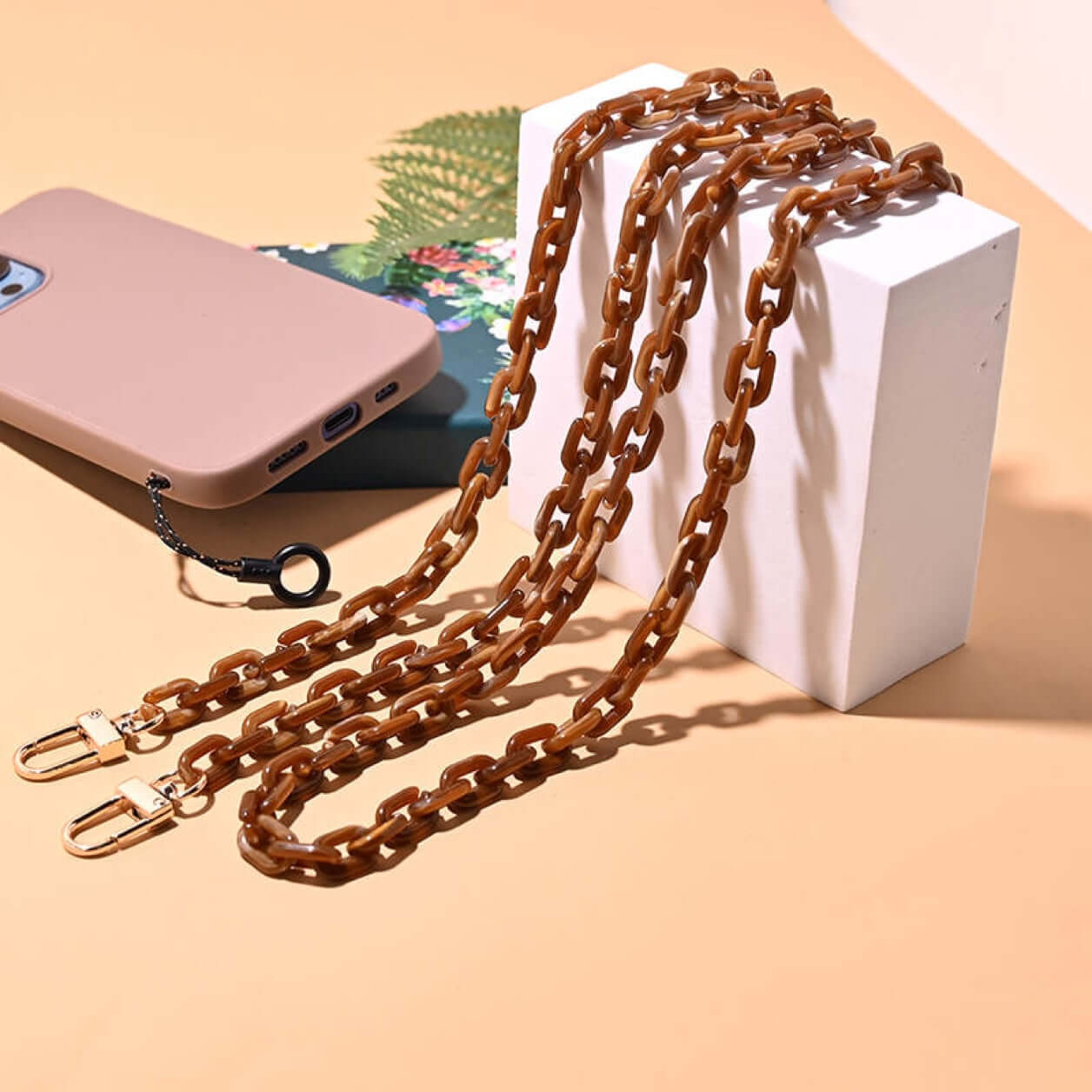 Made For Summer PHONE CHAIN Folie à Trois