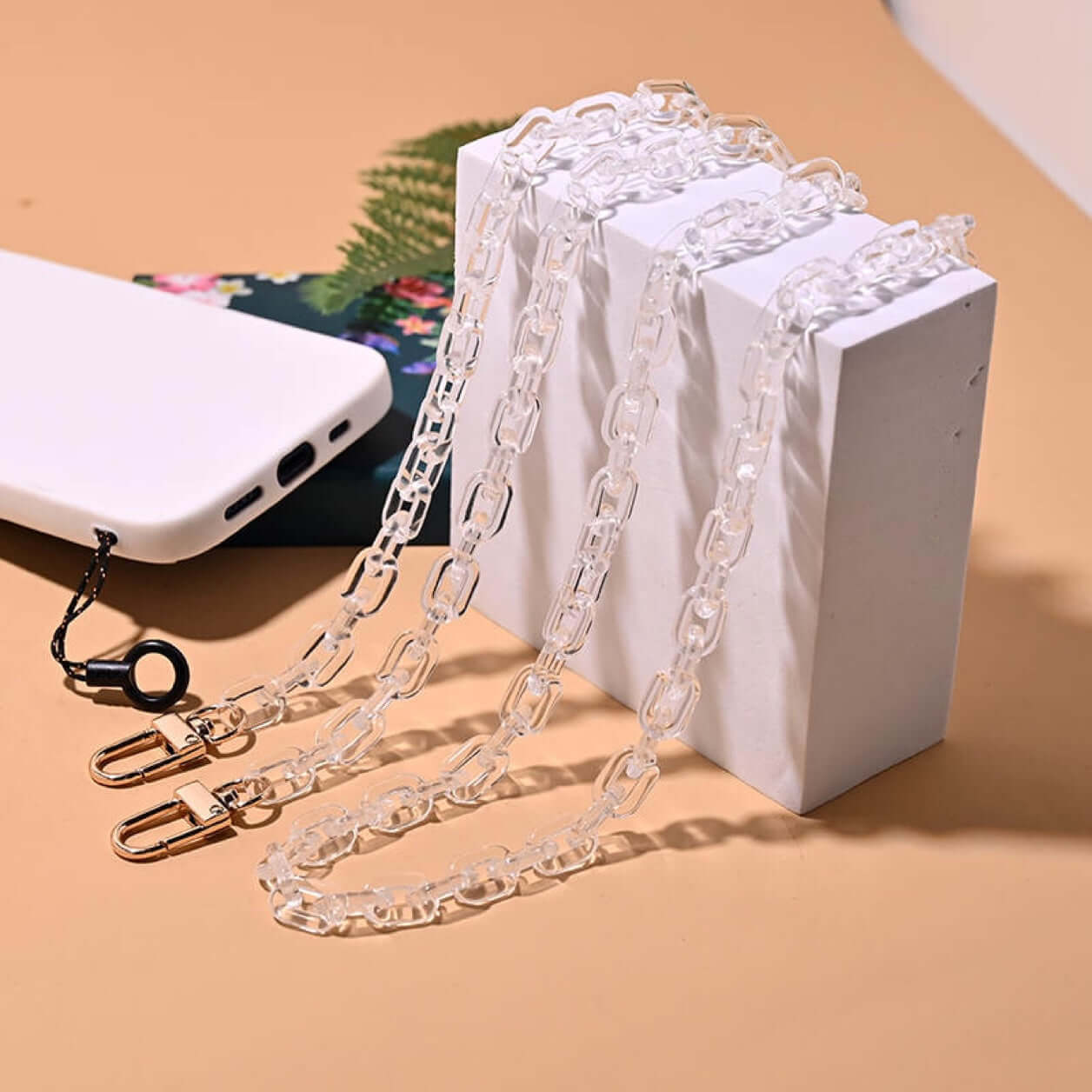 Made For Summer PHONE CHAIN Folie à Trois