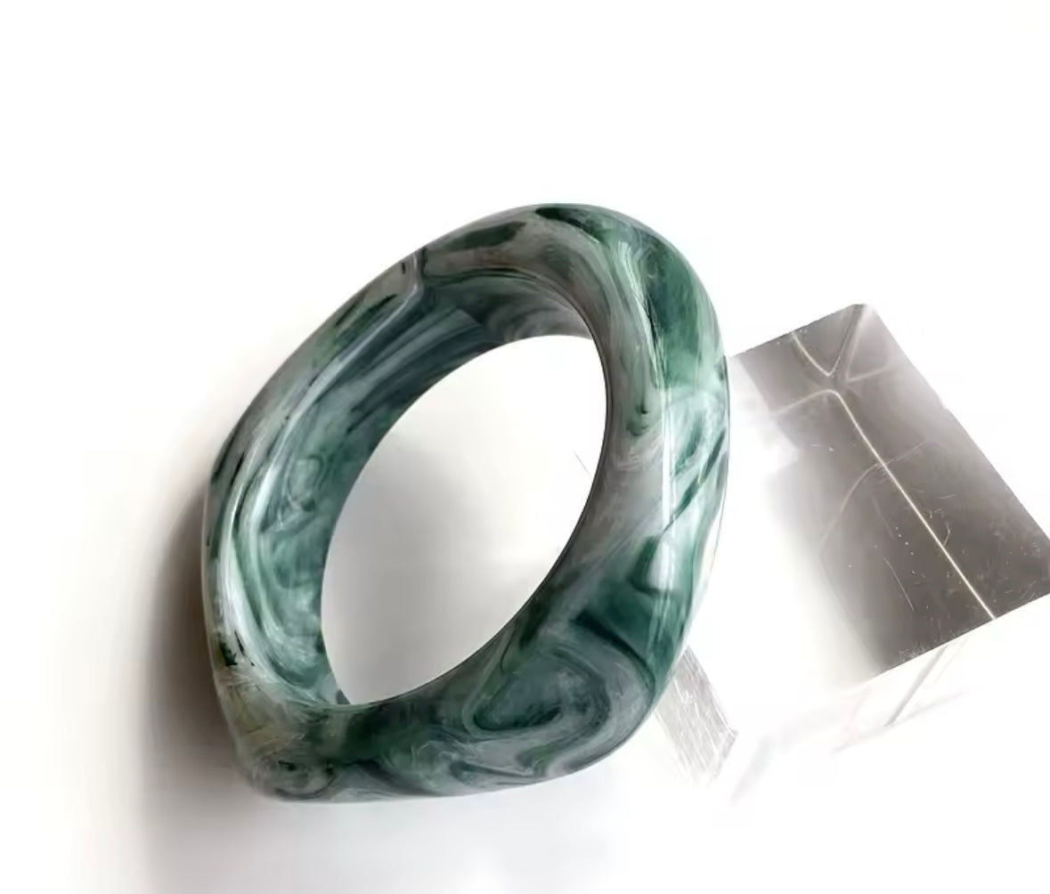 Claudia Acrylic BRACELET