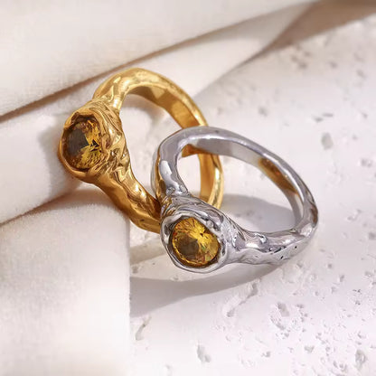 Lara RING