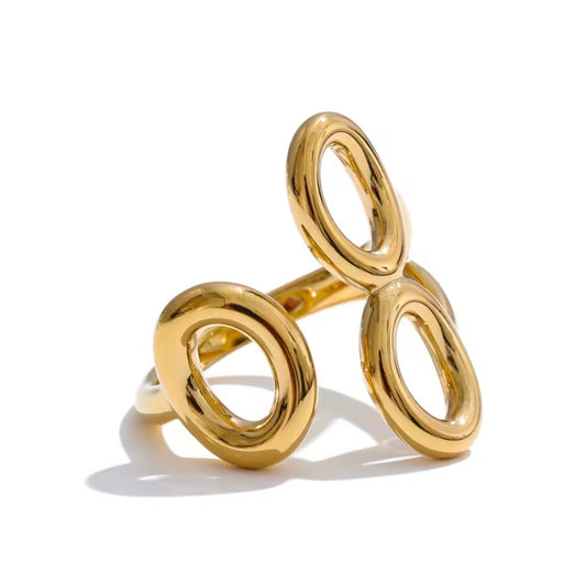 Faye RING