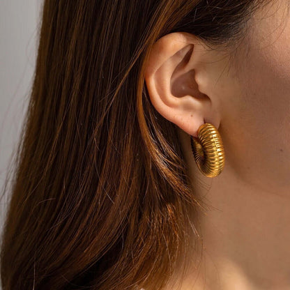 Bold Moves EARRINGS