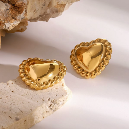 hartjes stud oorbellen