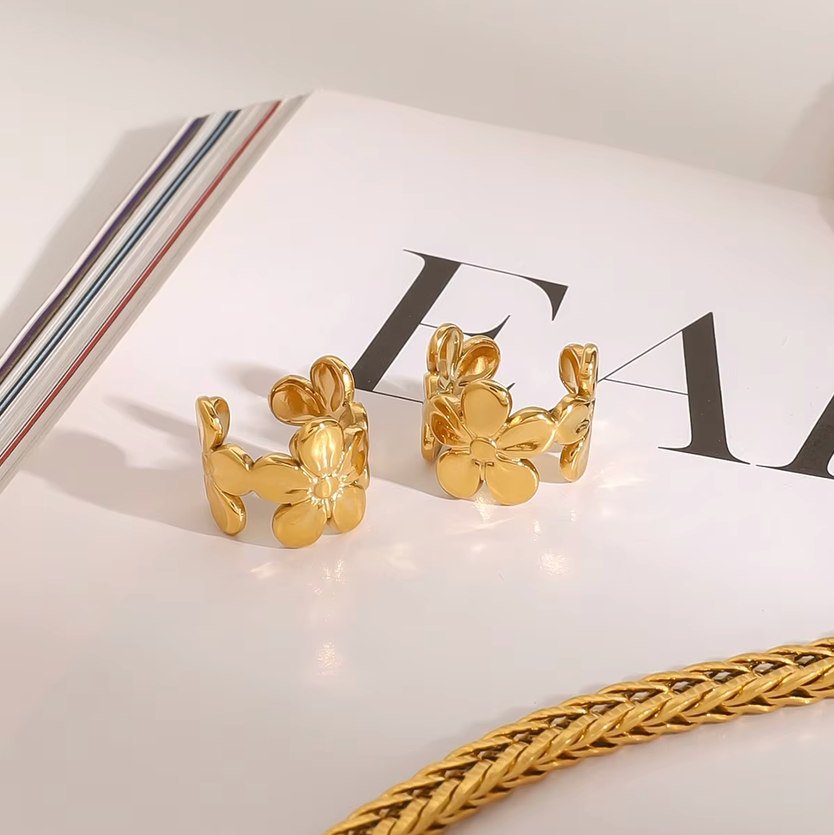 Esme EAR CUFF