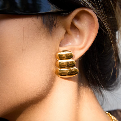 Femme Fatale DES BOUCLES D'OREILLES