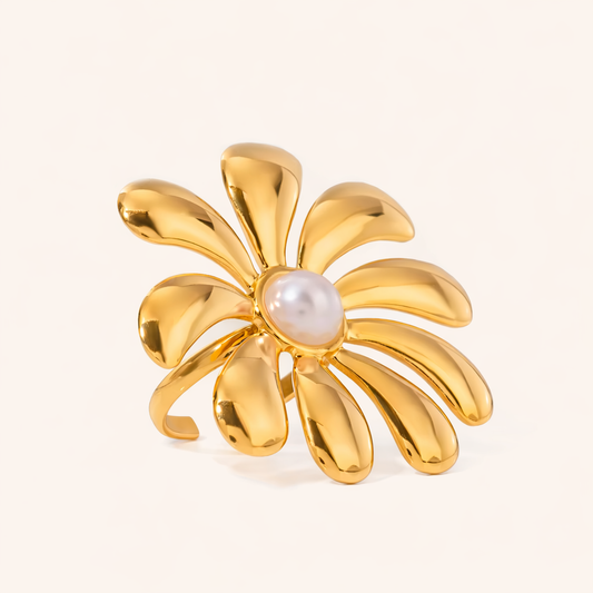 Glistening Embrace RING