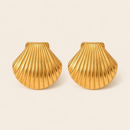 Gold ribbed scallop shell-shaped stud earring with a fanned fluted texture — Folie à Trois Midday Sun EARRINGS.