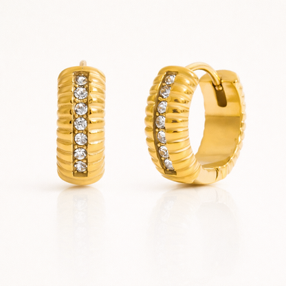 Unbothered DES BOUCLES D'OREILLES