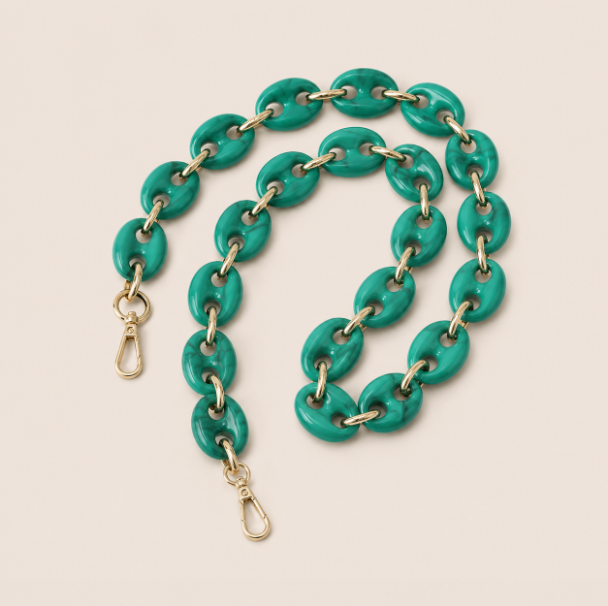 Folie A Trois Wilder LONG Phone Chain Green