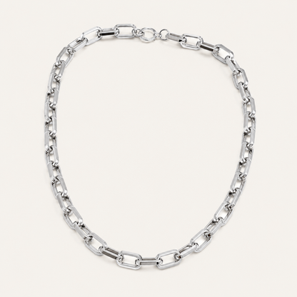 Folie à Trois Resort Edit Necklace in Silver – Tarnish-Free Stainless Steel