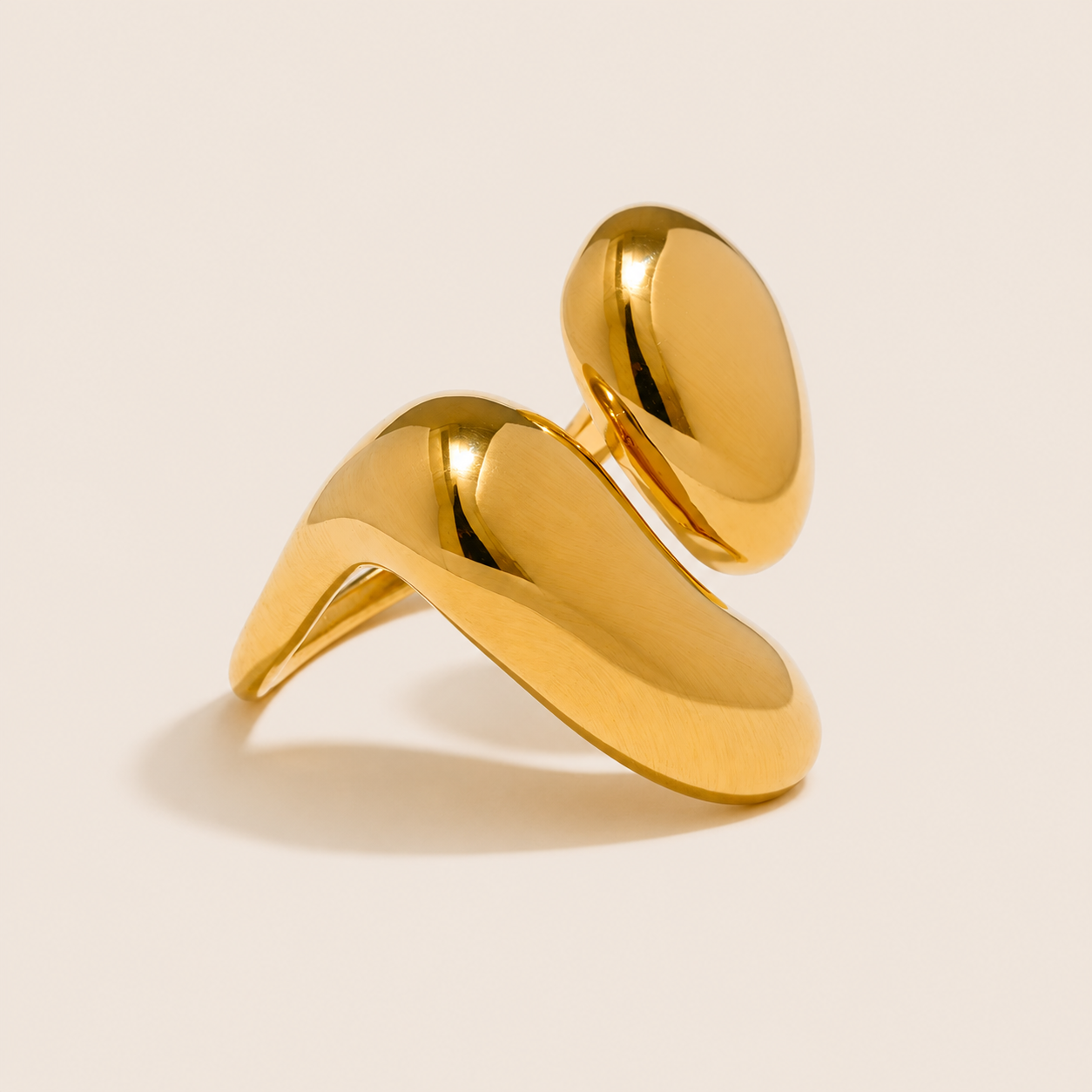Côte d’Été Gold Adjustable Ring – Stainless Steel by Folie à Trois