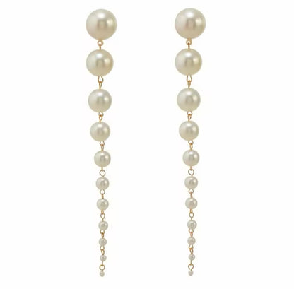 Rae EARRINGS