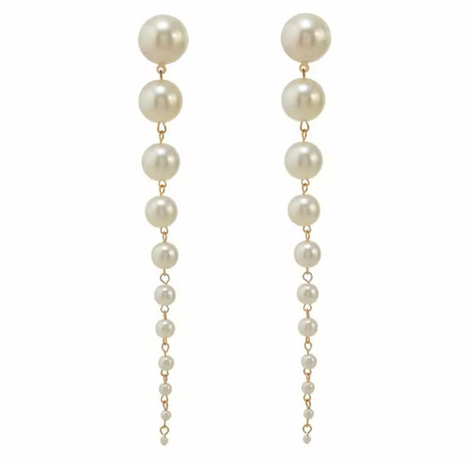 Rae EARRINGS
