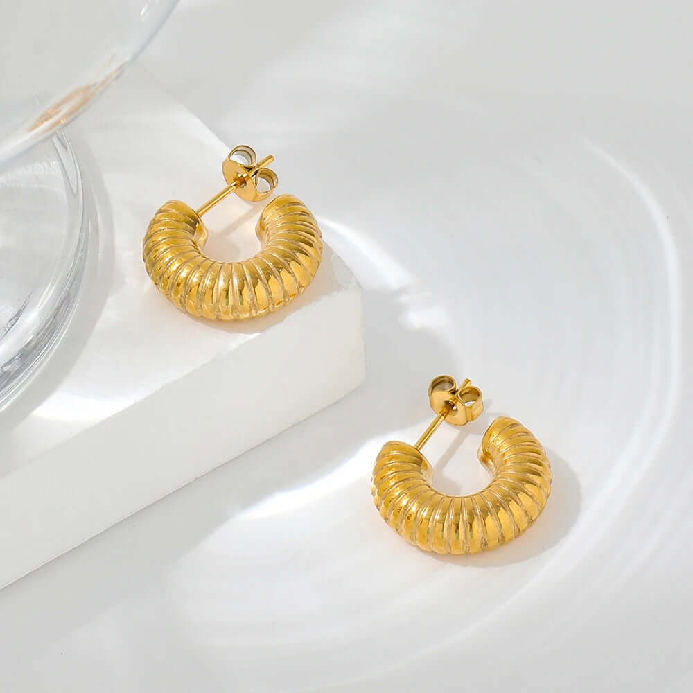 Bold Moves EARRINGS Folie à Trois