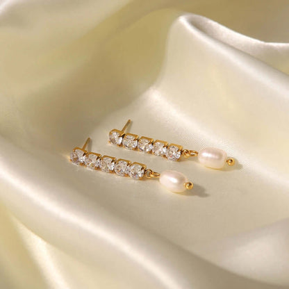Steal The Spotlight EARRINGS Folie à Trois
