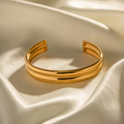 Annika ARMBAND