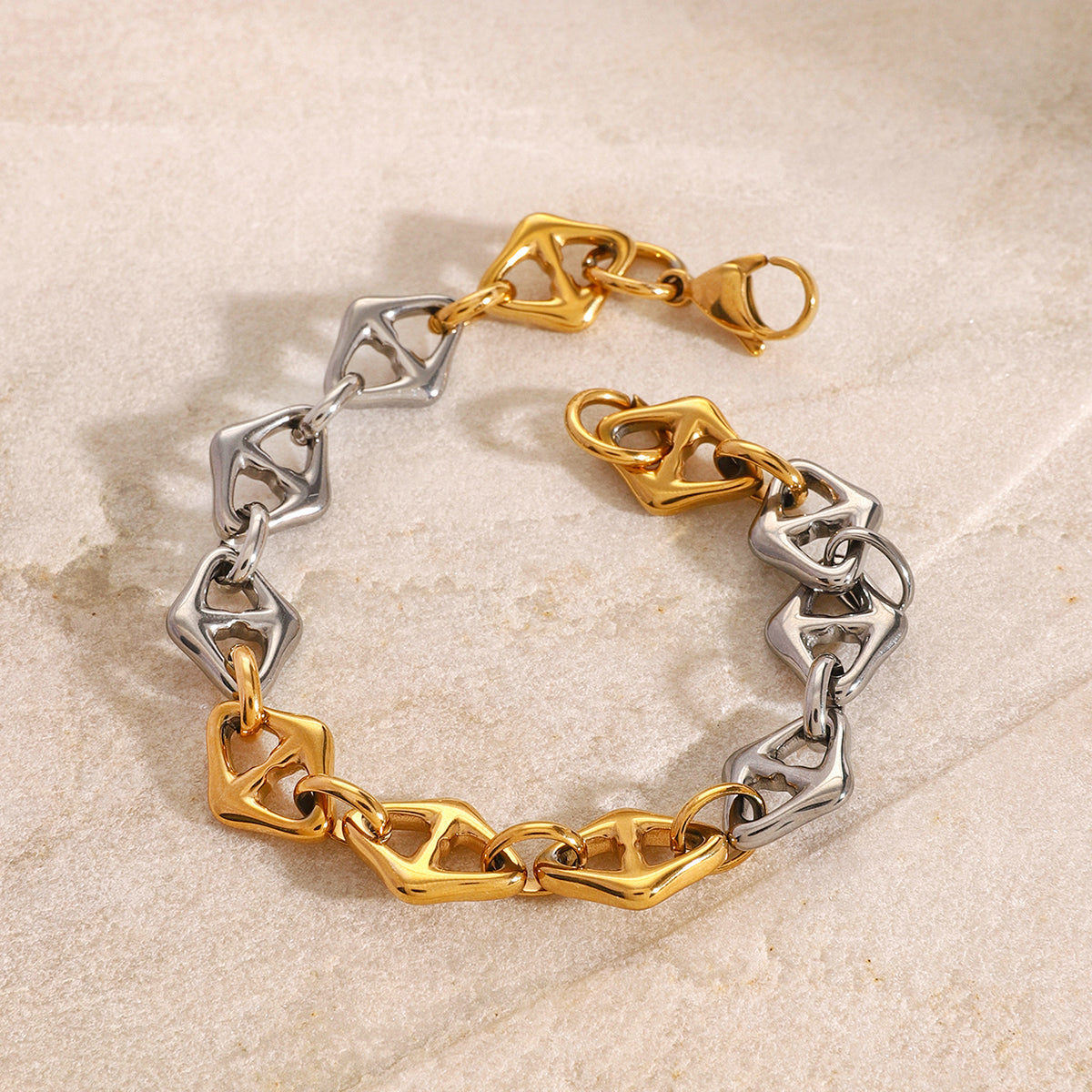 Rieti ARMBAND