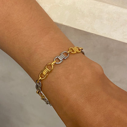 June ARMBAND