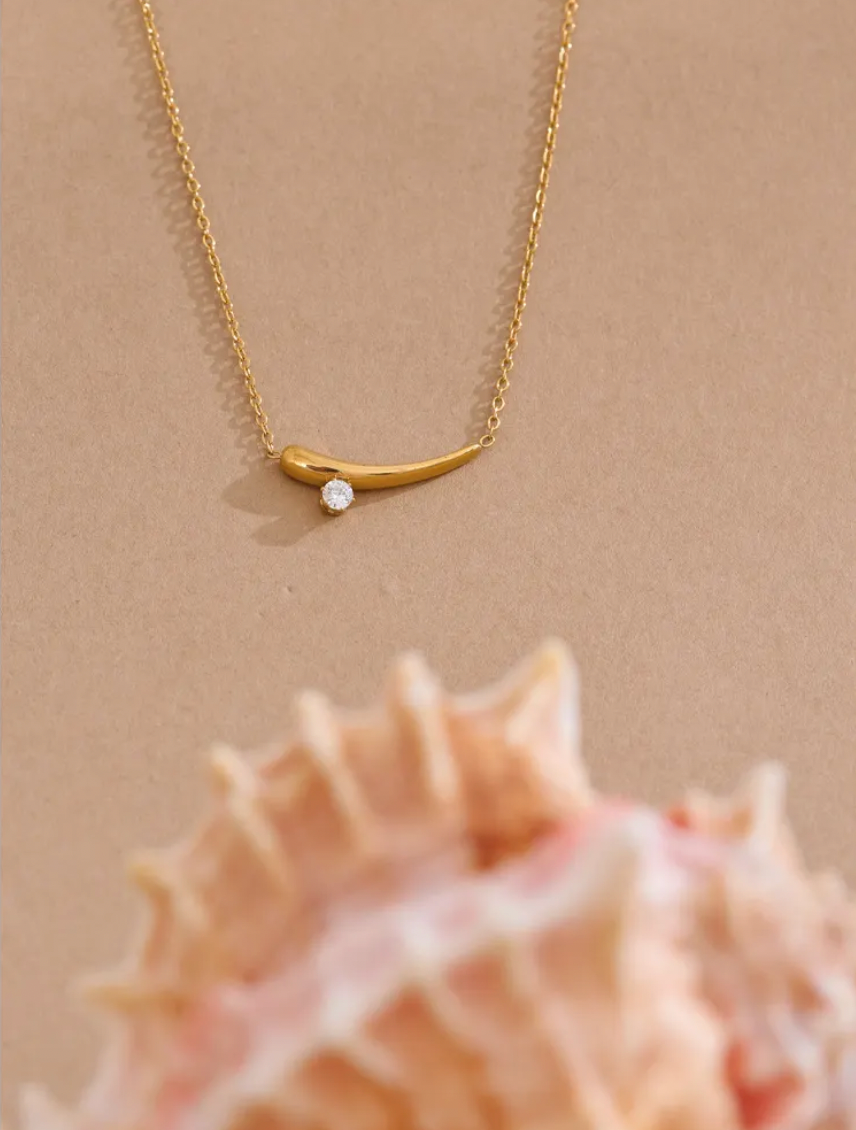 Elan NECKLACE