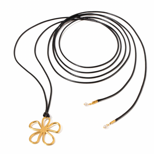 Liu NECKLACE