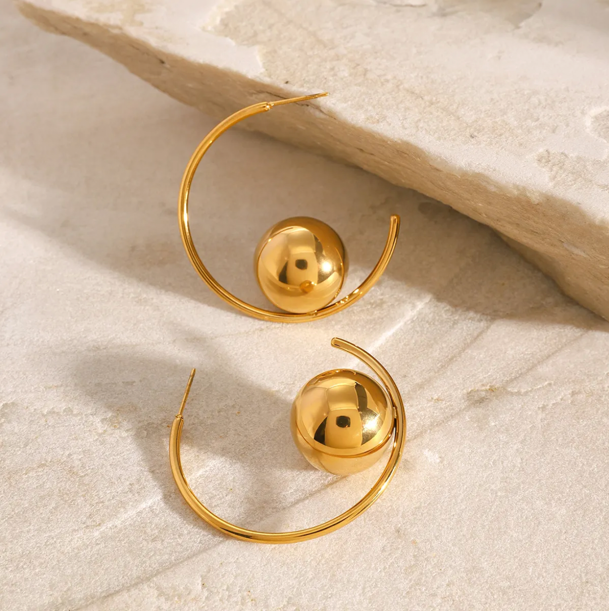 Stella EARRINGS