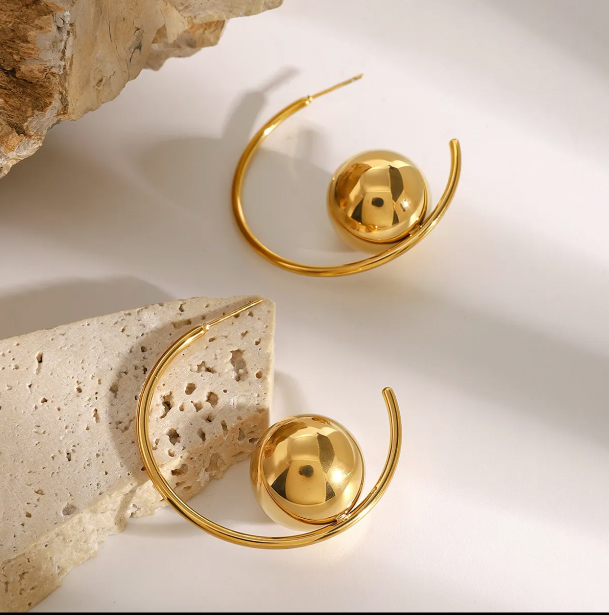 Stella EARRINGS
