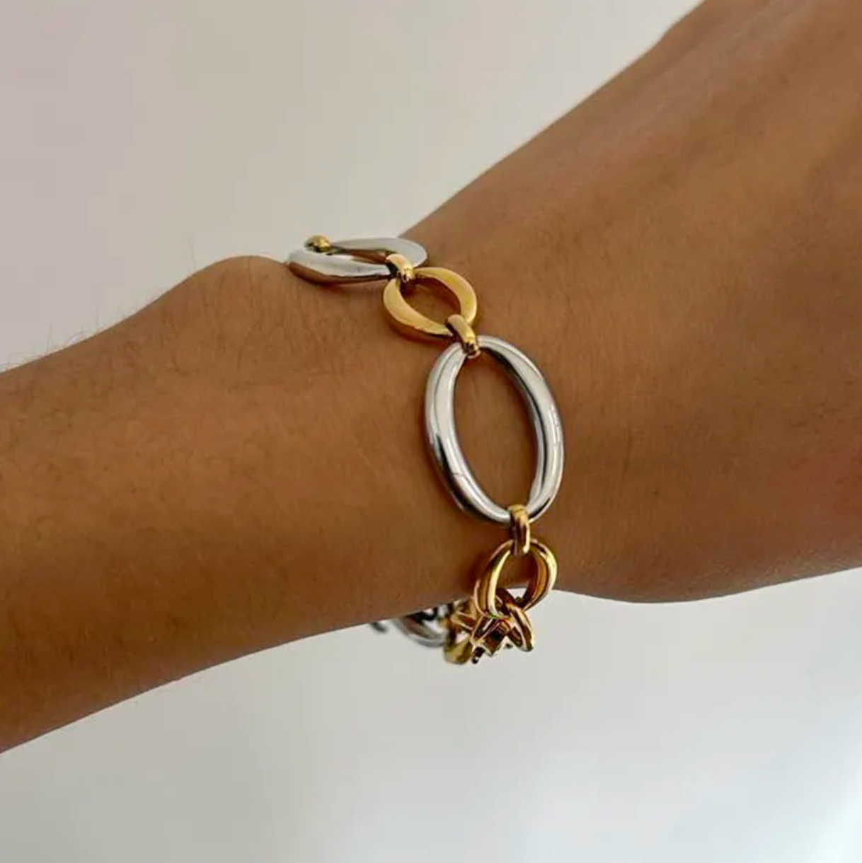 Uma BRACLET