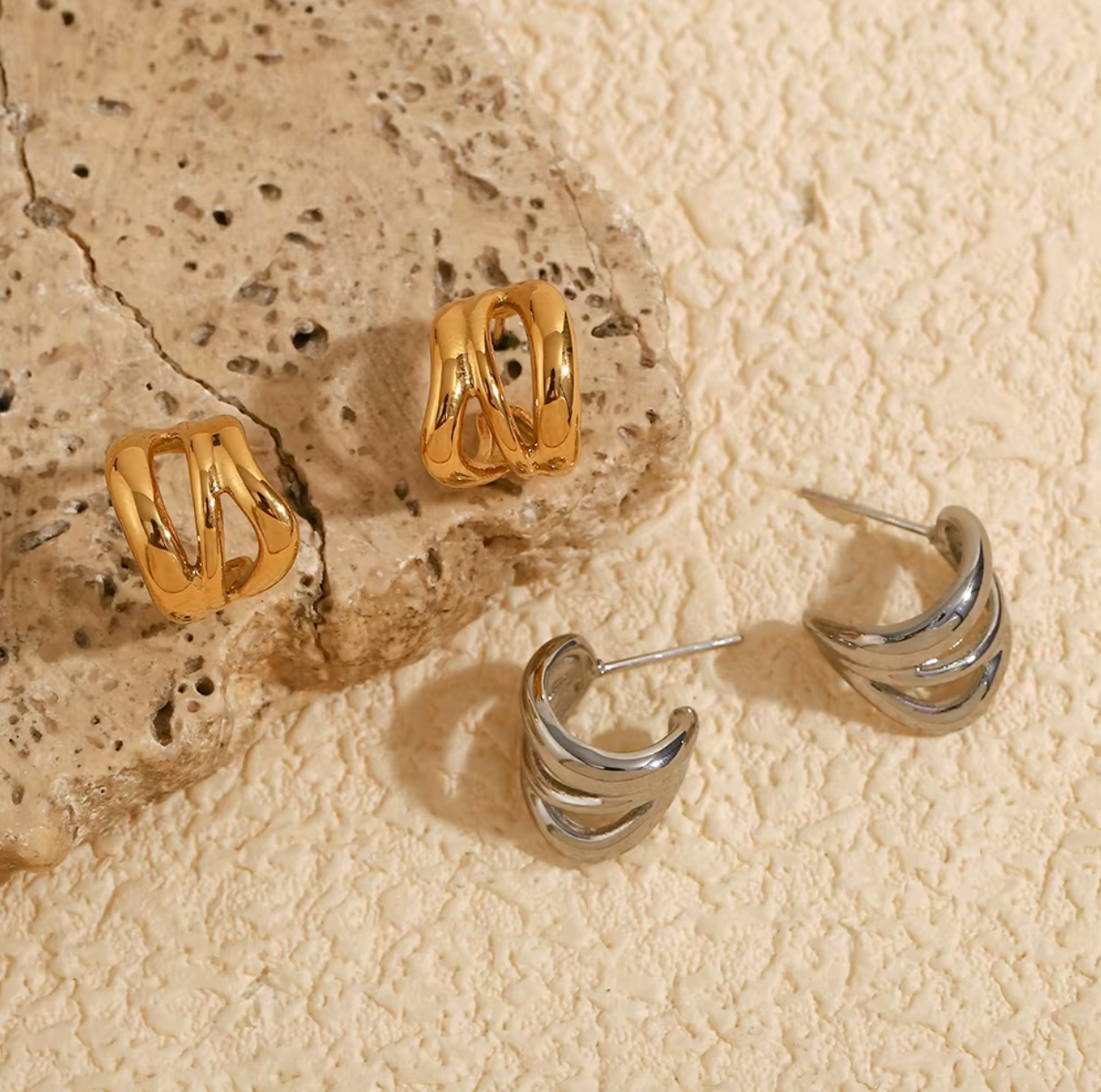 Delphi EARRINGS