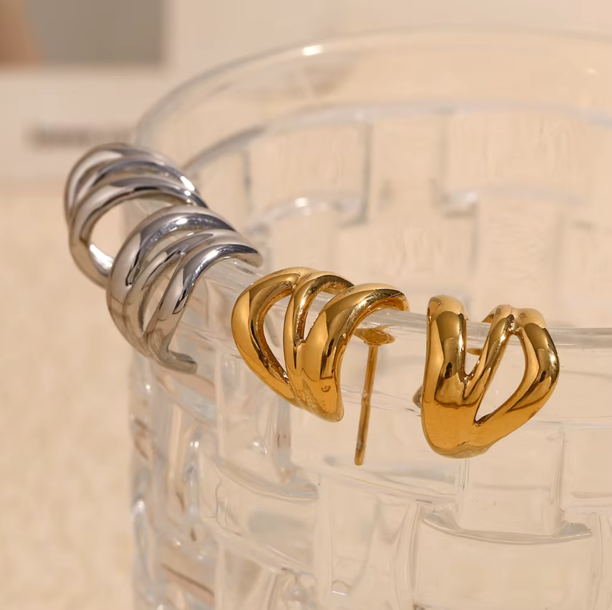 Delphi EARRINGS