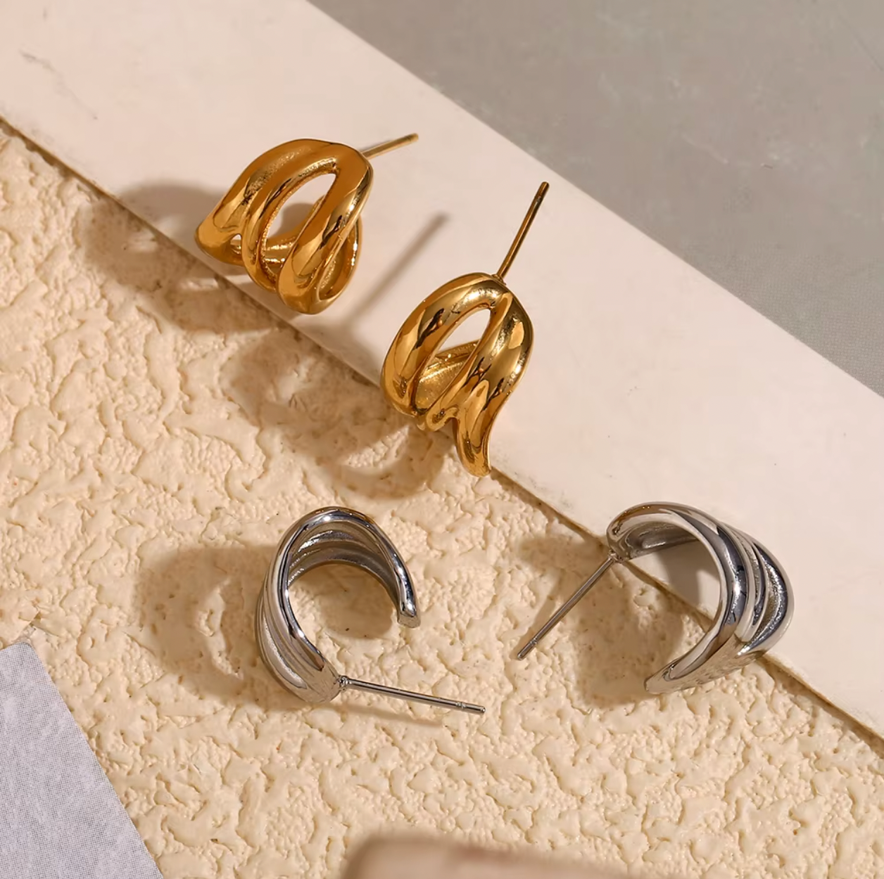 Delphi EARRINGS