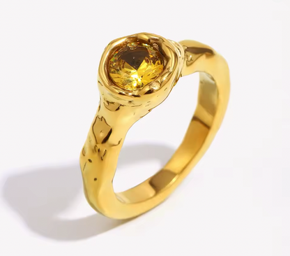 Lara RING
