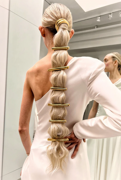 Zola HAIR CLIP