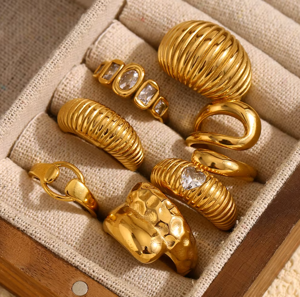 Zippora RING
