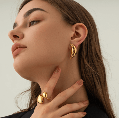 French Croissant EARRINGS Folie à Trois