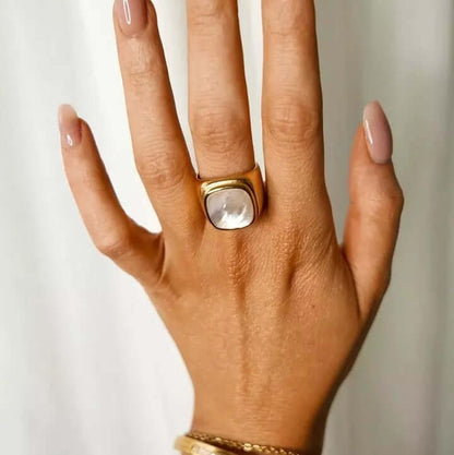 90’s Culture RING Folie à Trois