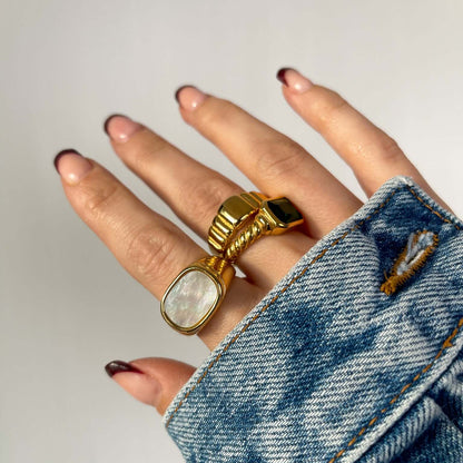 90’s Culture RING Folie à Trois