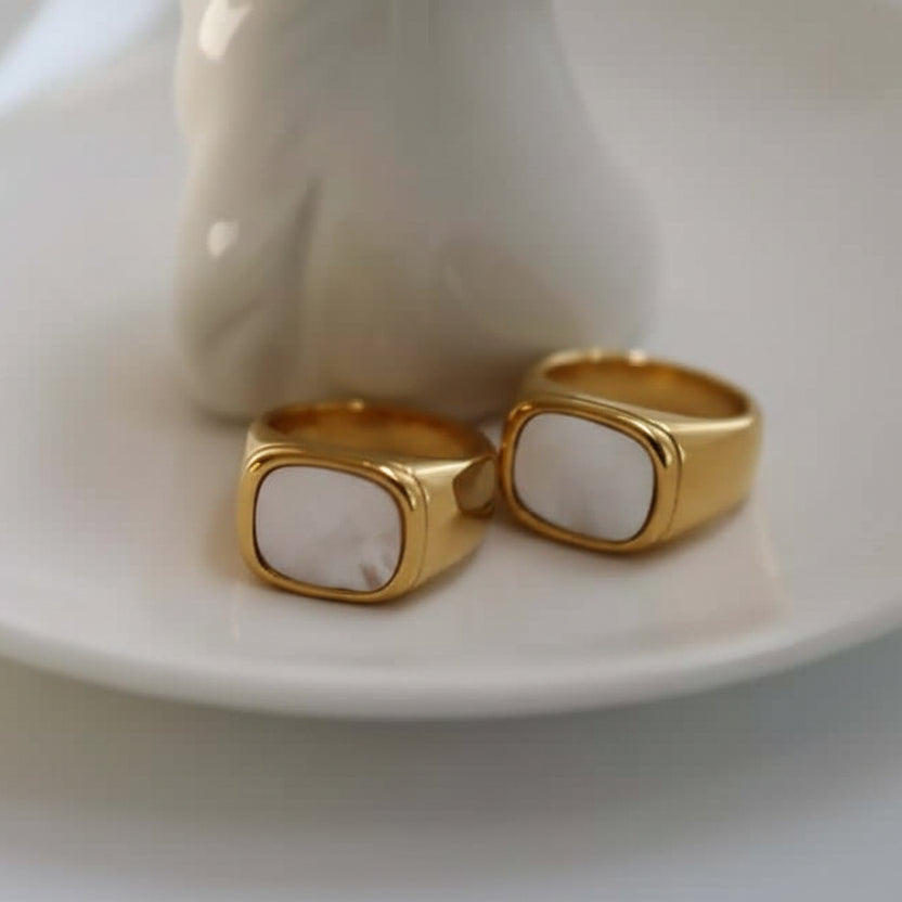 90’s Culture RING Folie à Trois