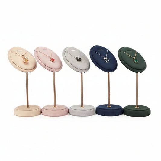 Necklace Display Folie à Trois