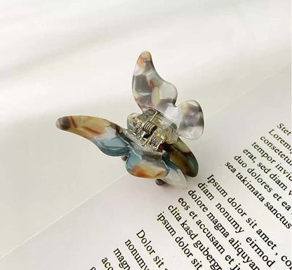 Falling For You Butterfly Hair Clip Folie à Trois