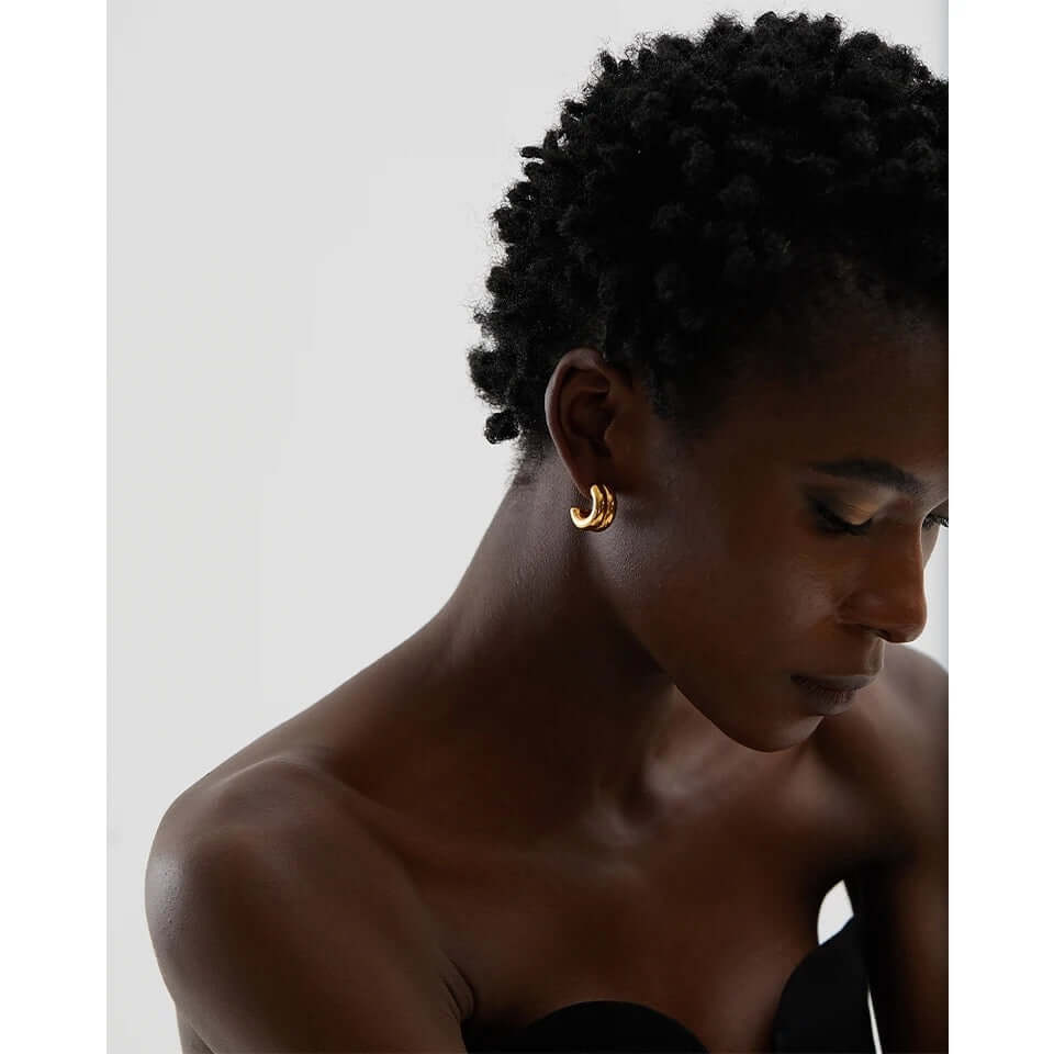 Her Way EARRINGS Folie à Trois